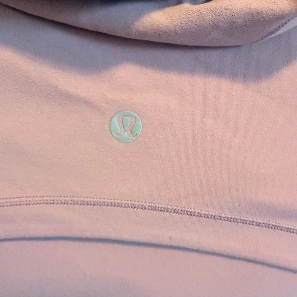 Lululemon Hooded Define Jacket Nulu vintage mauve womens size 4